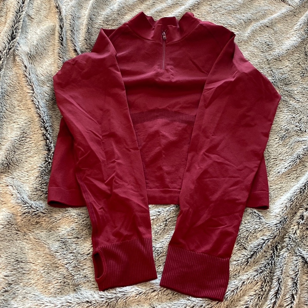 VS PINK active zip up top